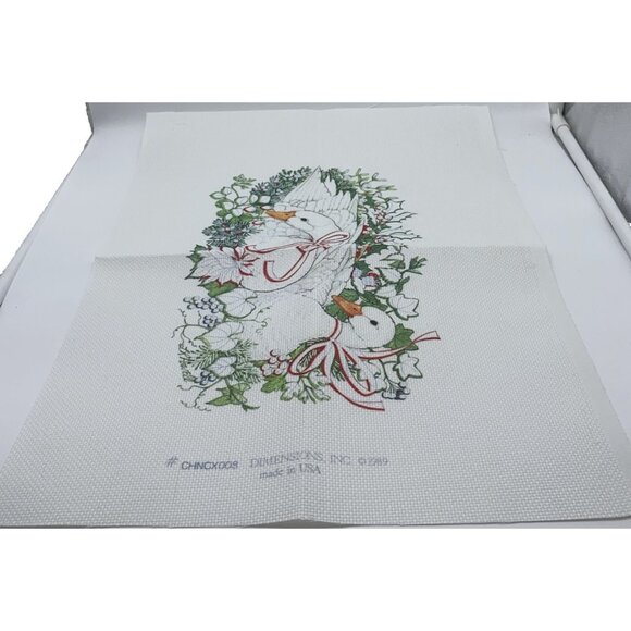 Dimensions Holiday Geese 8395 By Linda K. Powell Cross Stitch Kit Christmas - Picture 7 of 9